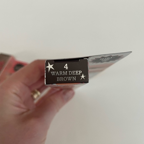 “Precisely, My Brow Pencil” by benefit Brow shaper in shade 4, Warm Deep Brown - Picture 3 of 5